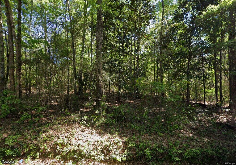 1076 Andrew Cir, McComb, MS 39648 - photo 1