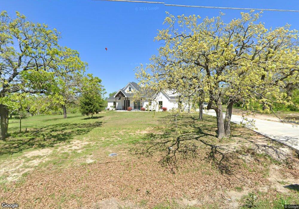 908 W Park Ave, Weatherford, TX 76086 - photo 1