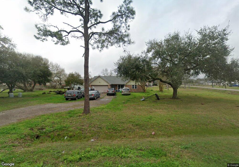 5002 Aurora Dr, Alvin, TX 77511 - photo 1