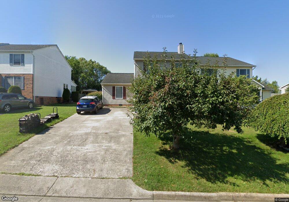 1305 Goldfinch Dr, Harrisonburg, VA 22802 - photo 1