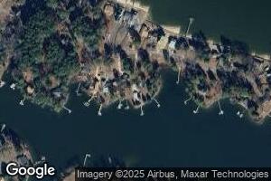 26 Harbor St, Moon, VA 22520