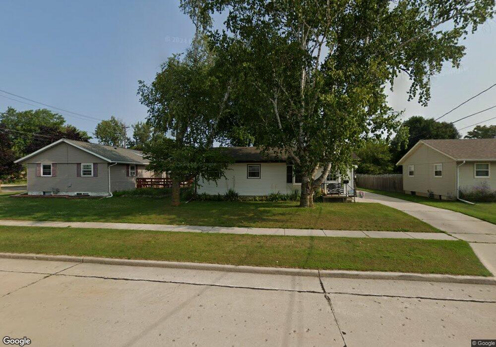 3420 Kete St, Manitowoc, WI 54220 - photo 1