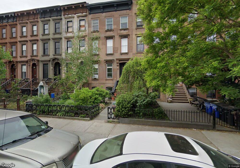 Sold $1,775,000 • Co-Listing Agent