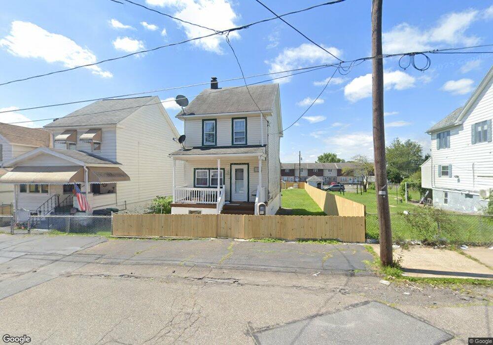 906 Peace St, Hazleton, PA 18201 - photo 1