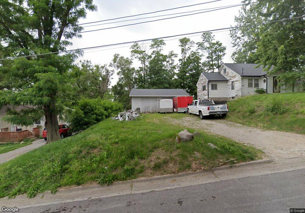 1258 E 35th St, Des Moines, IA 50317 - photo 1