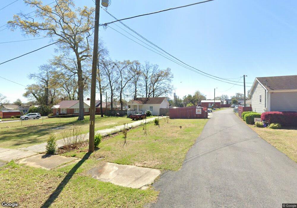 407 Marshall Ave, Warner Robins, GA 31093 - photo 1