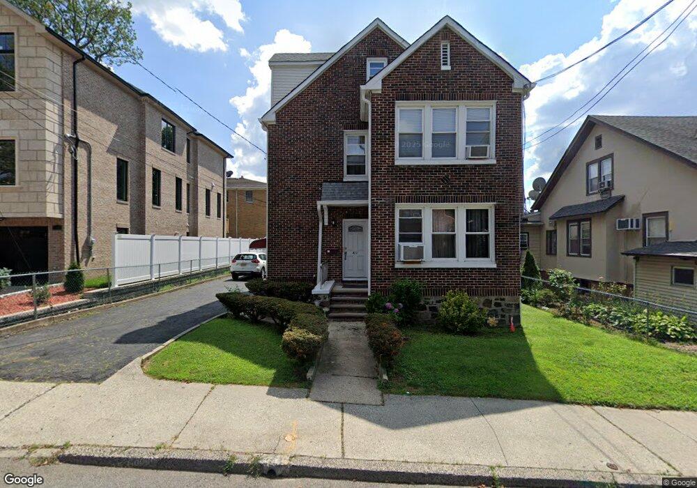 422 Aurora Ave unit 2, Cliffside Park, NJ 07010 - photo 1