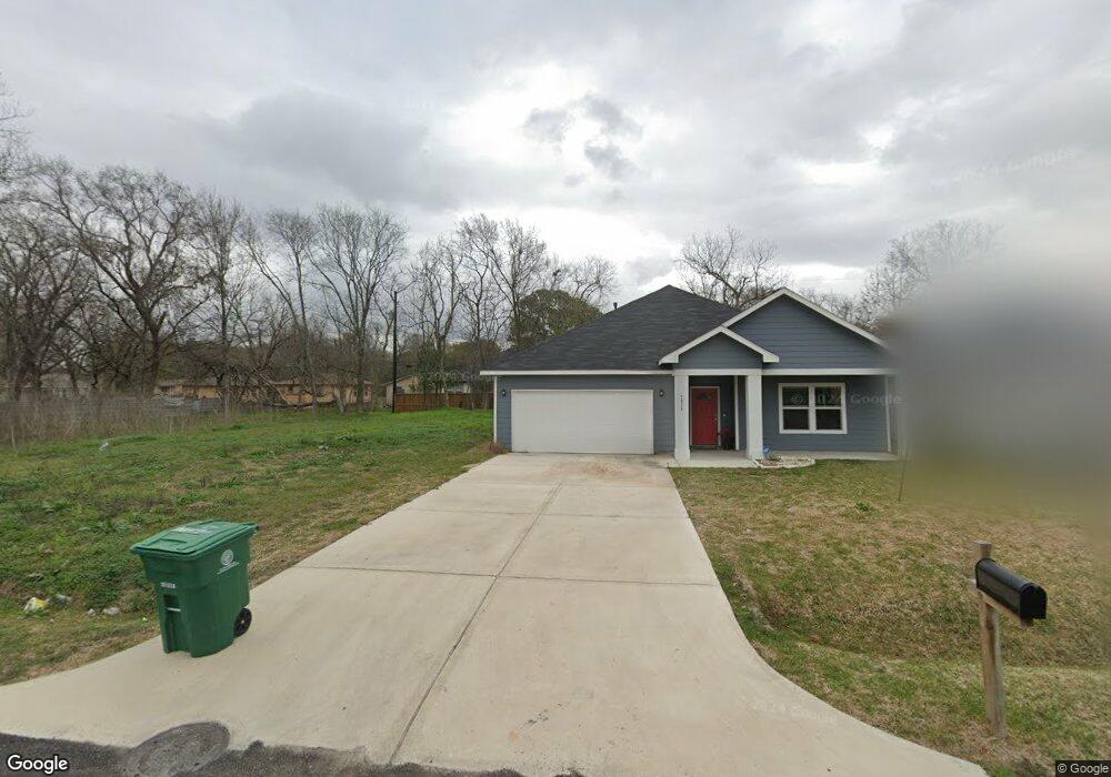 7818 Hanfro Ln unit C/D, Houston, TX 77088 - photo 1