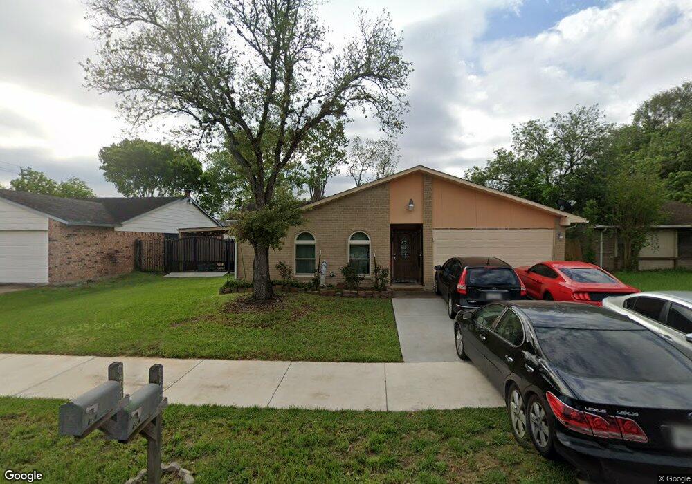 6407 W Fuqua Dr, Missouri City, TX 77489 - photo 1