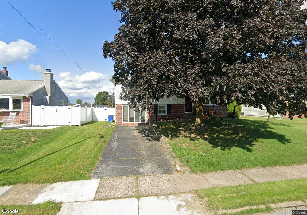 205 Bramber Dr, Broomall, PA 19008 - photo 1
