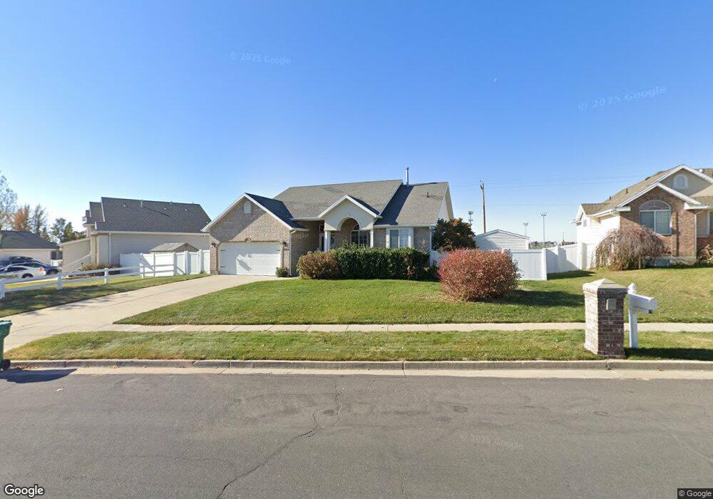 2189 N 125 W, Layton, UT 84041 - photo 1