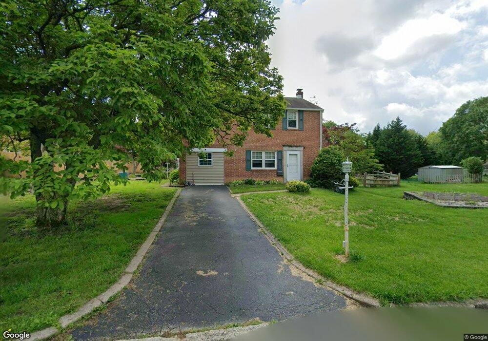 4015 S Warner Rd, Lafayette Hill, PA 19444 - photo 1