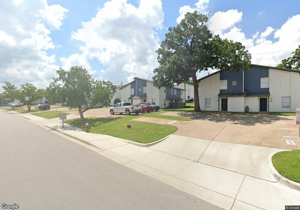 806 Autumn Cir unit AD, College Station, TX 77840 - photo 1