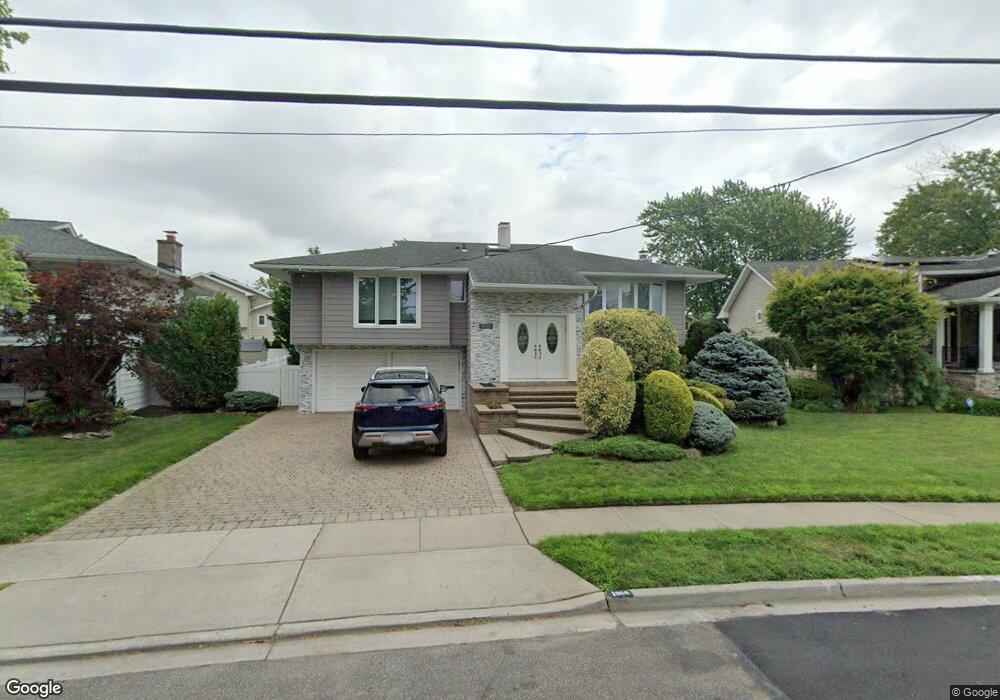 1966 Lowell Ln, Merrick, NY 11566 - photo 1