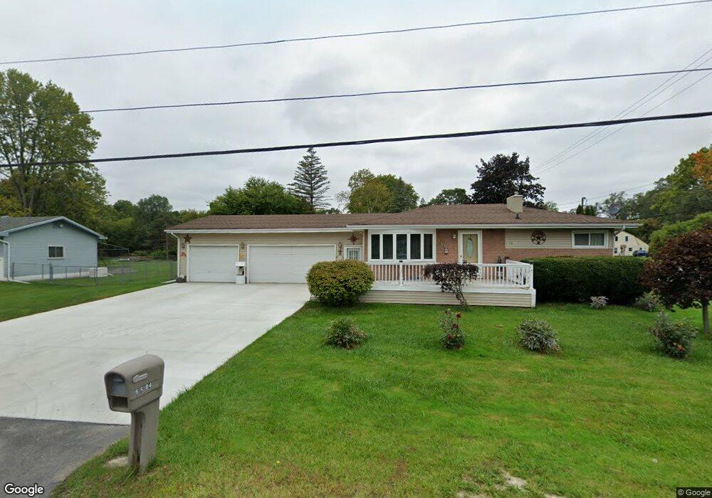 5604 Schafer Rd, Lansing, MI 48911 - photo 1