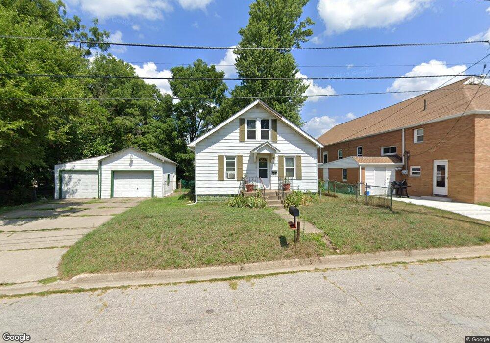 1187 Maple St, Niles, MI 49120 - photo 1