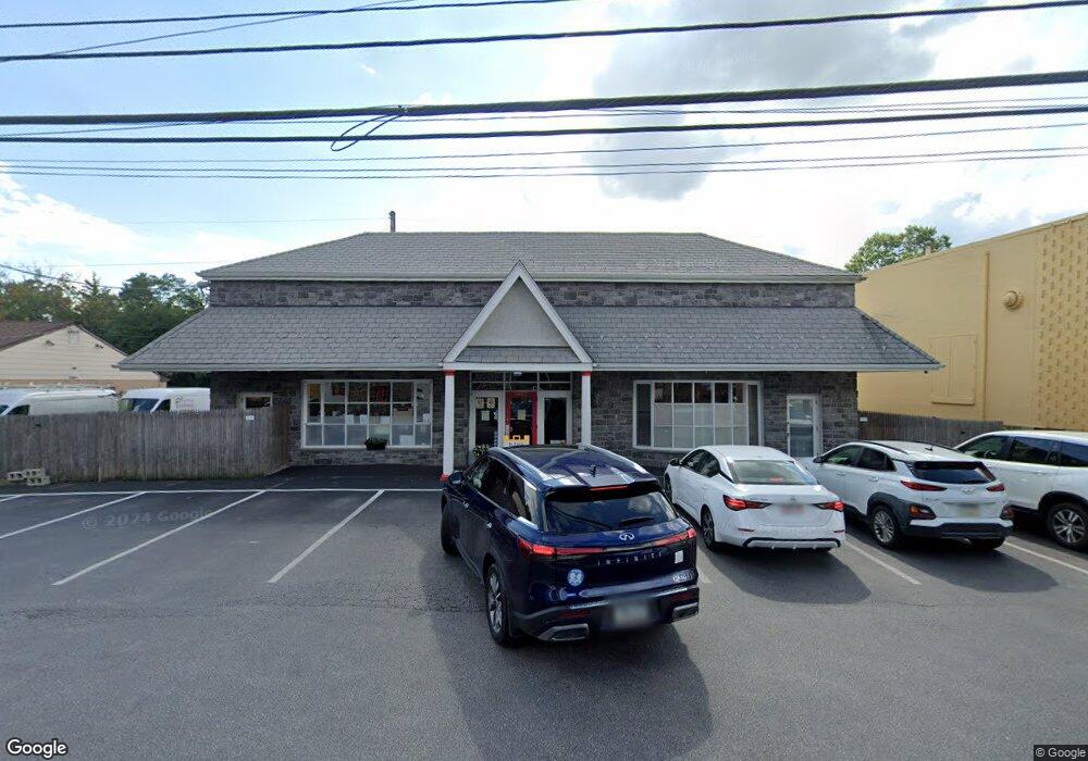 1802 Karakung Dr, Havertown, PA 19083 - photo 1