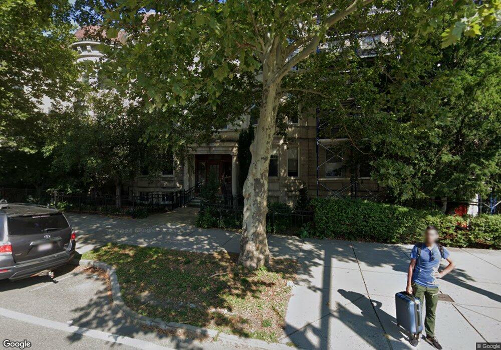 1236 Beacon St, Brookline, MA 02446 - photo 1