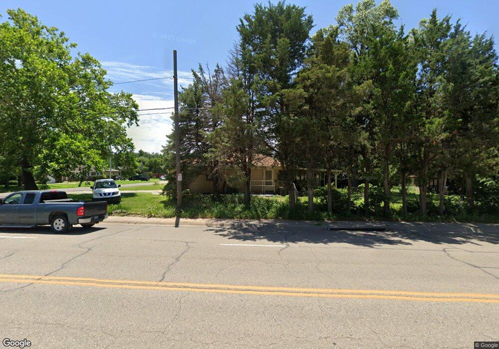 100 Laurel Ct, McPherson, KS 67460 - photo 1