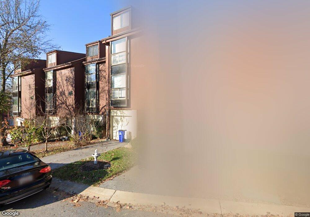 5528 Vantage Point Rd, Columbia, MD 21044 - photo 1