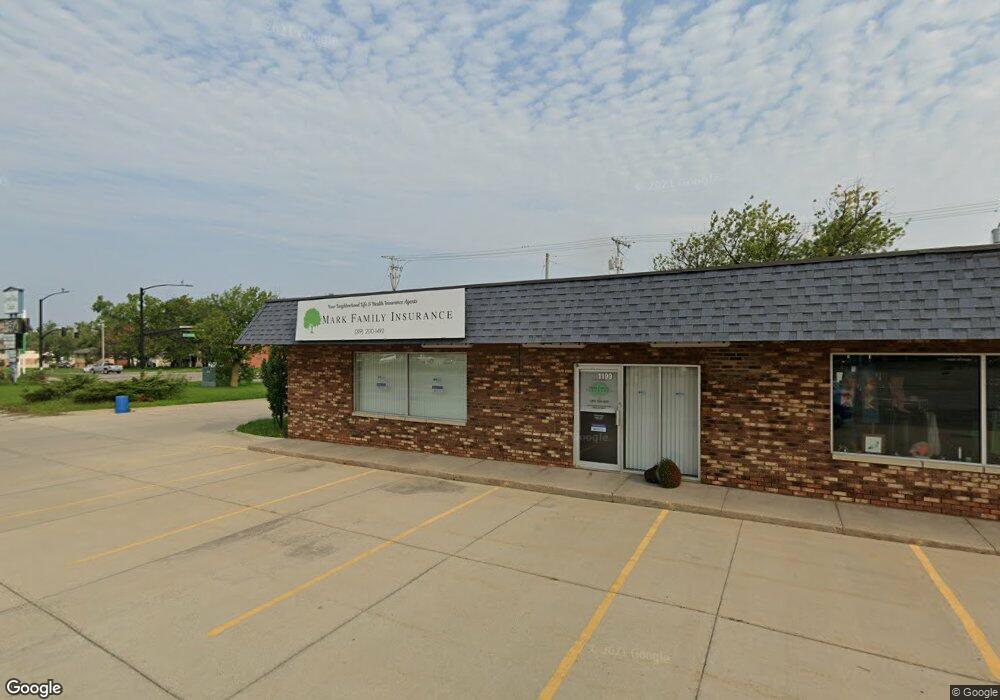 1199 Grand Ave, Marion, IA 52302 - photo 1