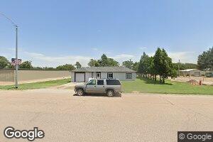 511 S 4th St, Leoti, KS 67861