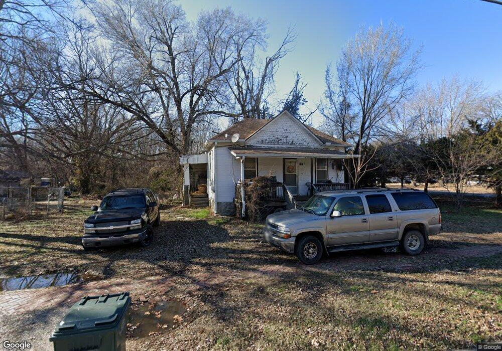 1011 S 21st St, Parsons, KS 67357 - photo 1