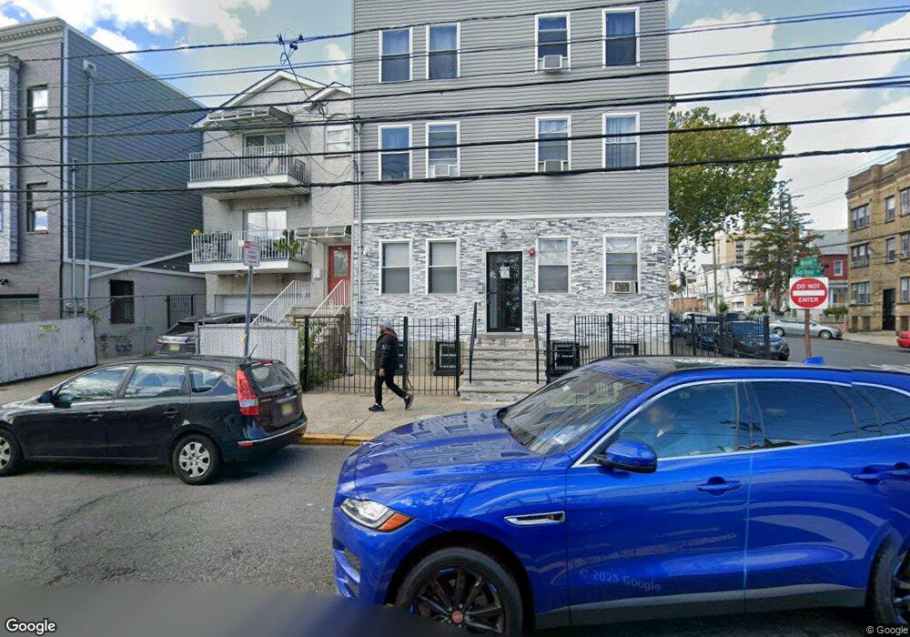 201 Garfield Ave, Jersey City, NJ 07305 - photo 1