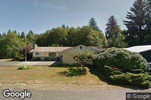 5809 School St, Raymond, WA 98577