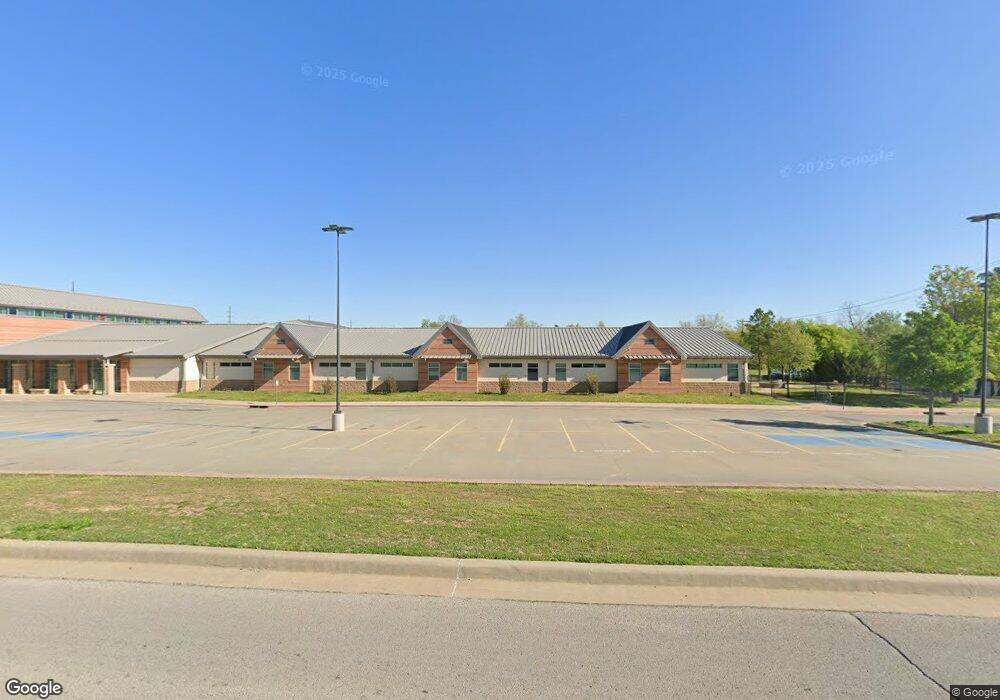 1236 E Hobson Ave, Sapulpa, OK 74066 - photo 1