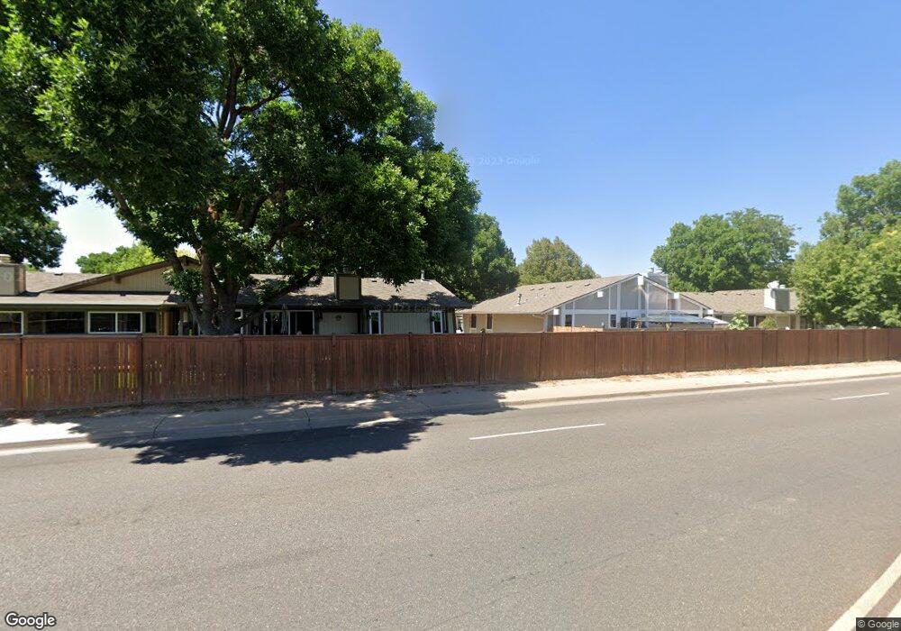 12040 E Maple Ave, Aurora, CO 80012 - photo 1