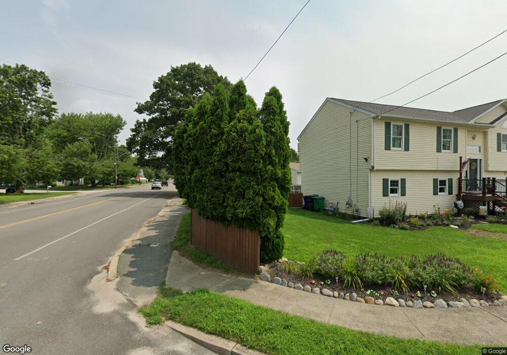 4 Joshua Ct, Warwick, RI 02889 - photo 1