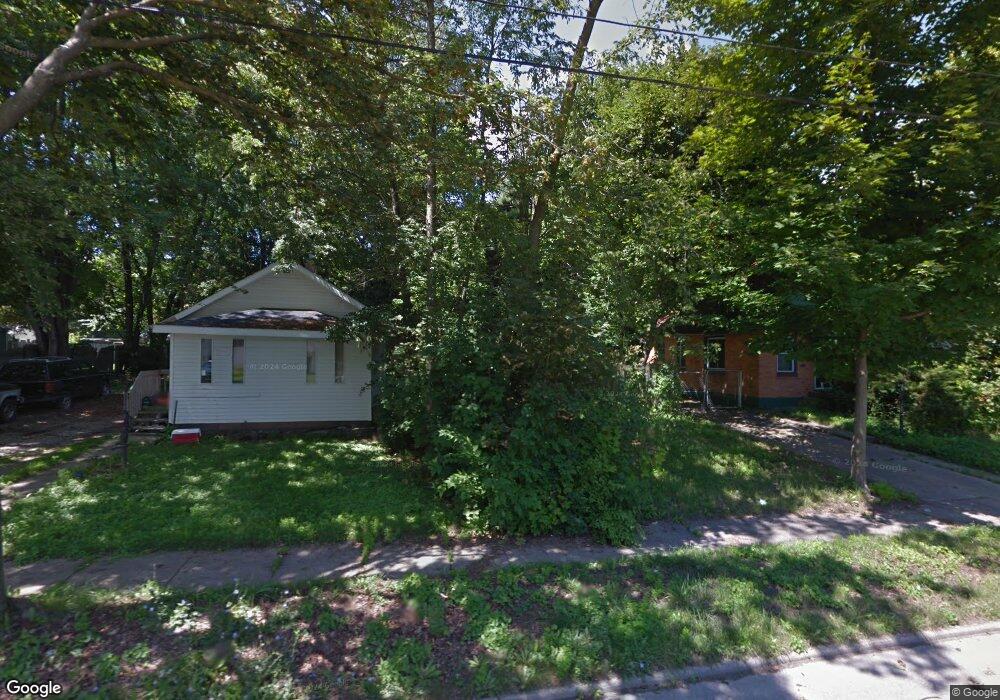 1737 Robertson Ave, Lansing, MI 48915 - photo 1