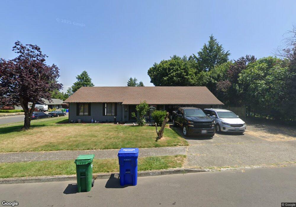 3428 NE View Ave, Gresham, OR 97030 - photo 1