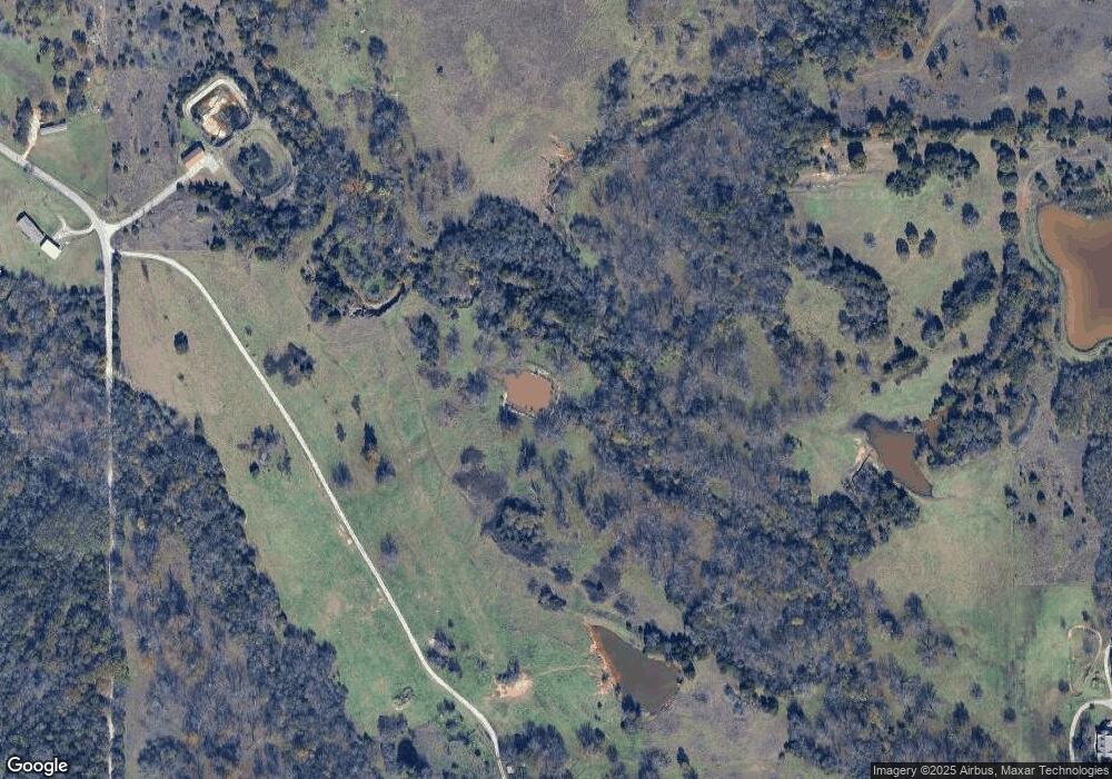 1805 McLaine Rd SE, Ardmore, OK 73401 - photo 1