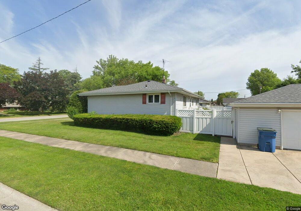 10123 4th St, Highland, IN 46322 - photo 1