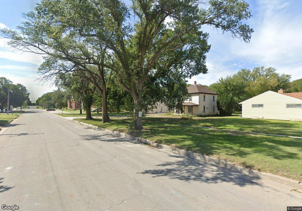 121 N 3rd St, Osborne, KS 67473 - photo 1