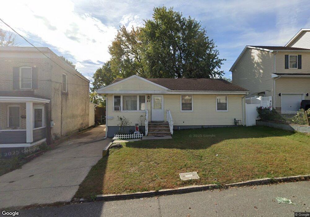 27 E William St, Fords, NJ 08863 - photo 1