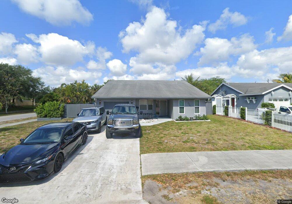 unlisted-address, Boca Raton, FL 33431 - photo 1