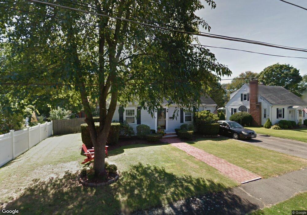 4 Draper St, Natick, MA 01760 - photo 1