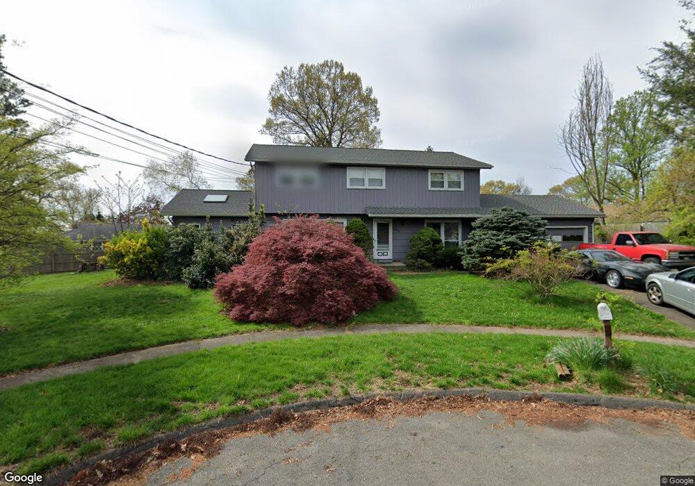 105 Red Coach Dr, Stratford, CT 06614 - photo 1