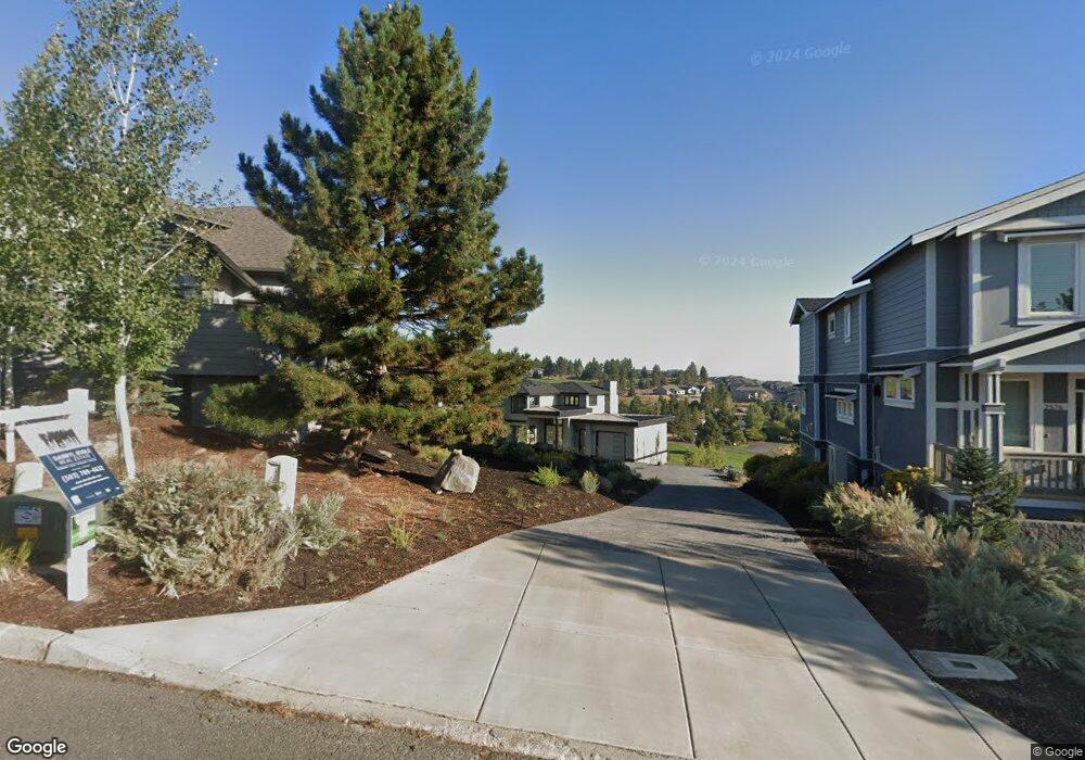 2580 N West Awbrey Point Cir, Bend, OR 97703 - photo 1