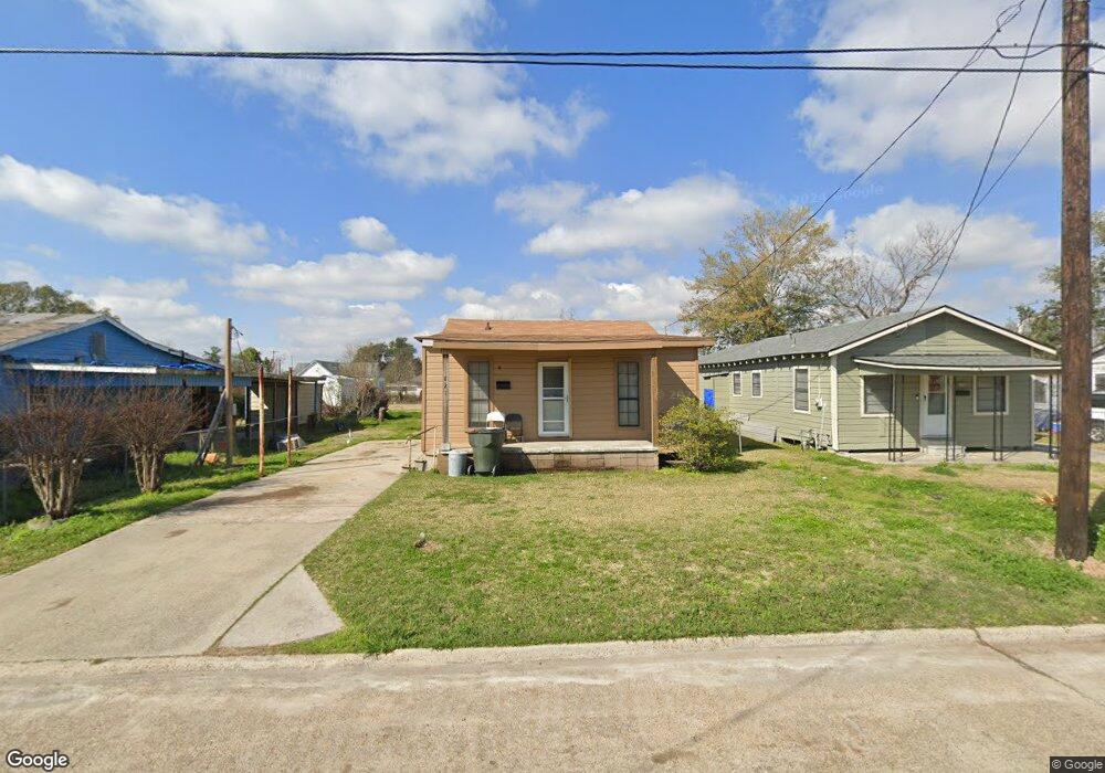 821 N Blake St, Lake Charles, LA 70601 - photo 1