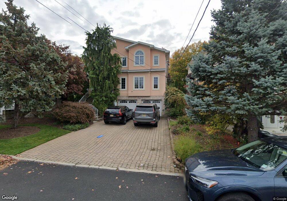 458 Chestnut St unit 2, Ridgefield, NJ 07657 - photo 1