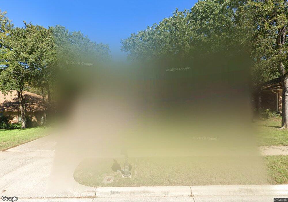 312 Heneretta Dr, Hurst, TX 76054 - photo 1