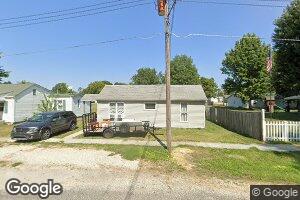 144 Maple St, Carrollton, IL 62016