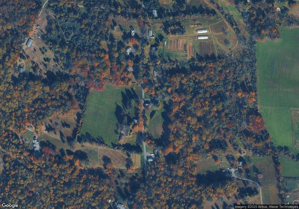 1450 Coldsprings Rd, Pottstown, PA 19465 - photo 1