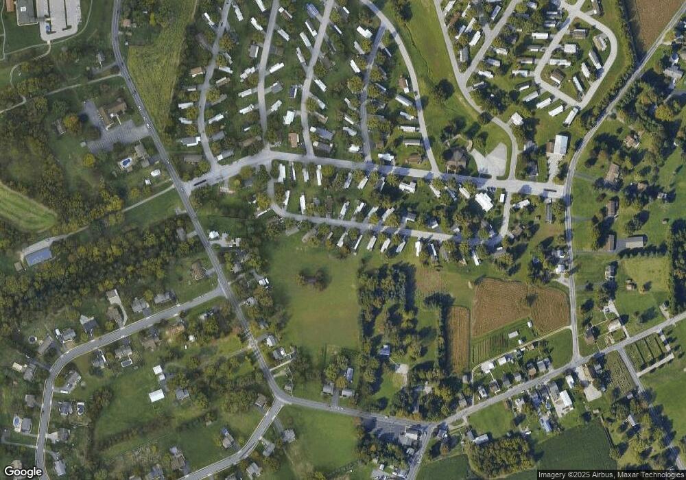 157 Crestwood Dr, Mount Wolf, PA 17347 - photo 1