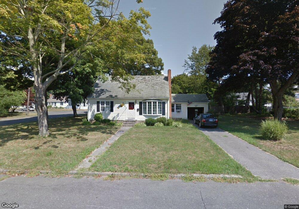 4 Windsor Rd, Milford, CT 06460 - photo 1