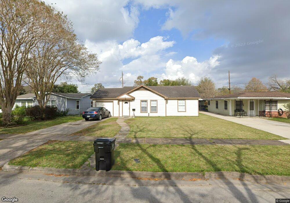 7655 Dixie Dr, Houston, TX 77087 - photo 1